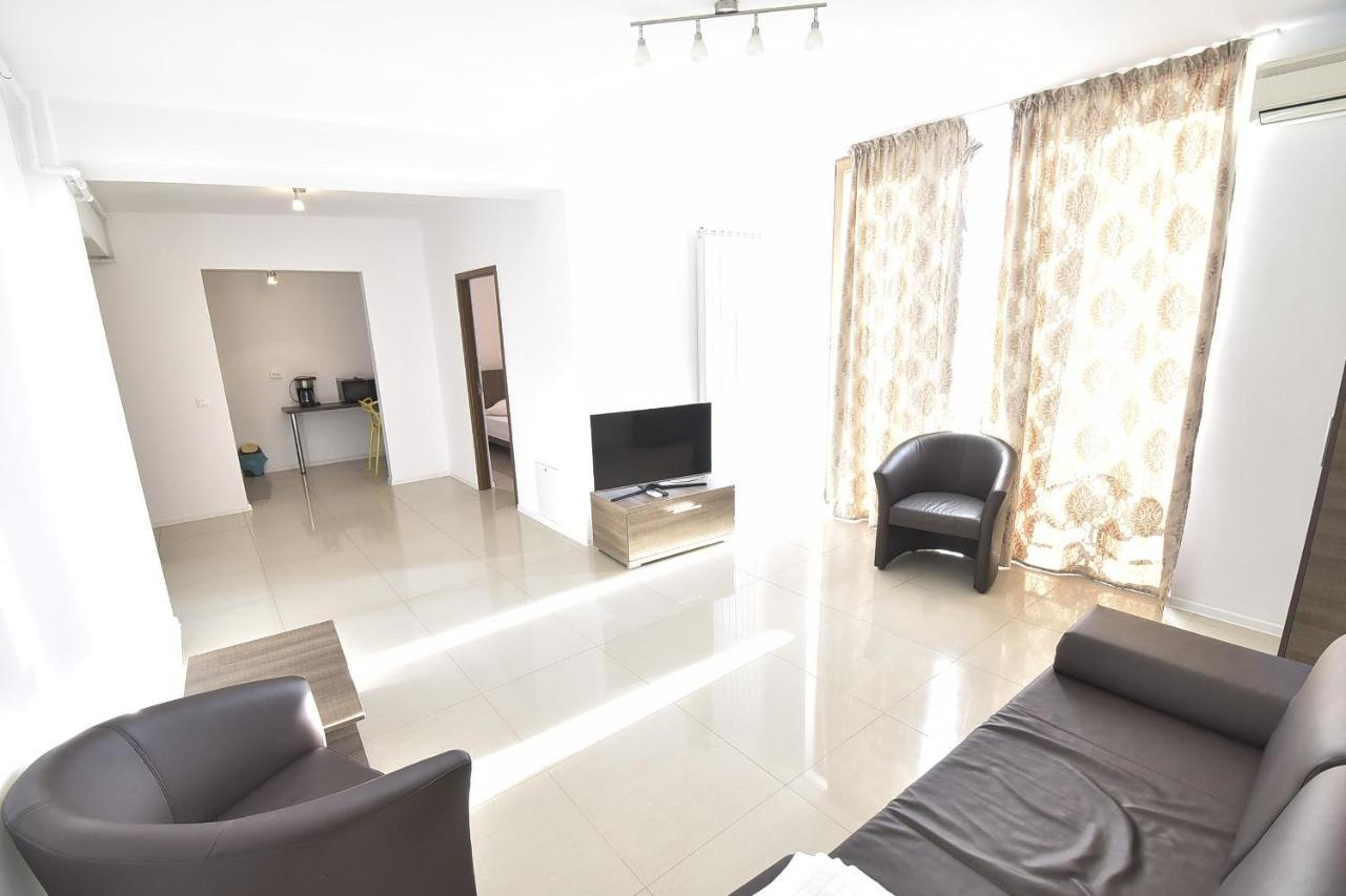 Vilagio Apartments Năvodari Eksteriør billede