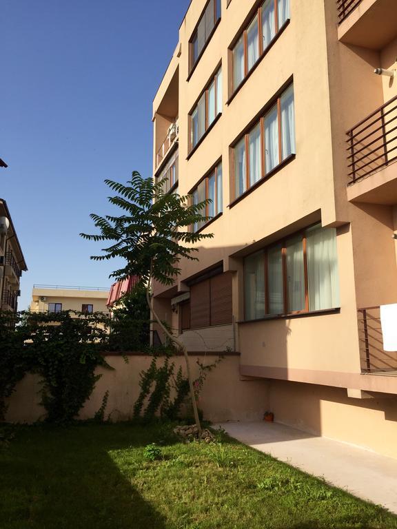 Vilagio Apartments Năvodari Eksteriør billede